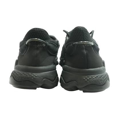 Ozweego Low-Top Athletic Shoes