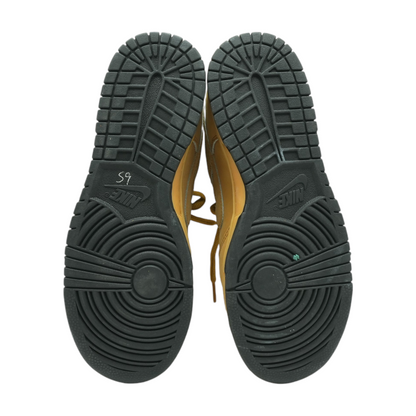 Dunk Low Retro SE Low-Top Athletic Shoes