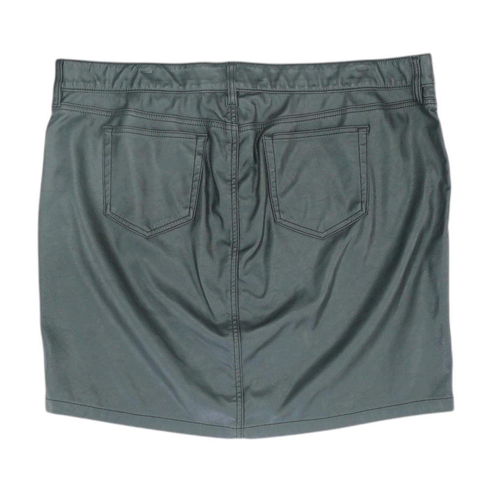 Black Plus Size Mini Skirt