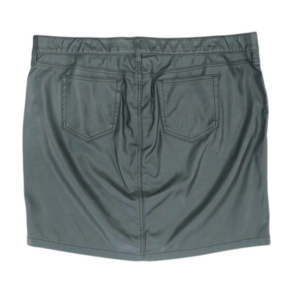 Black Plus Size Mini Skirt
