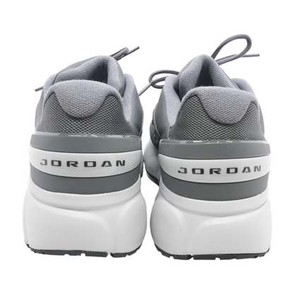 Jordan Trunner Flow Low-Top Athletic Shoes