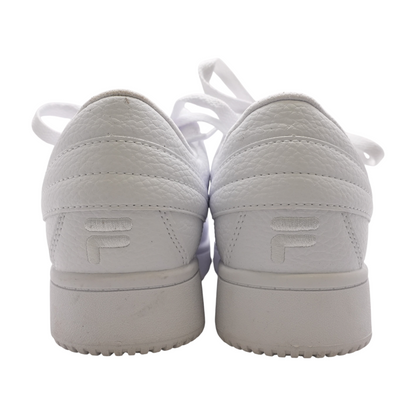 A Low Low-Top Athletic Shoes