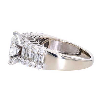 1 3/4 ctw 14K White Gold Diamond Engagement Ring