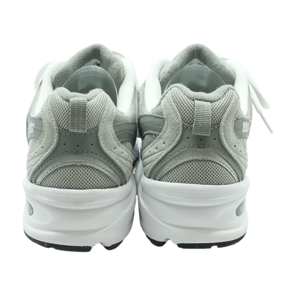 530 Low-Top Athletic Shoes