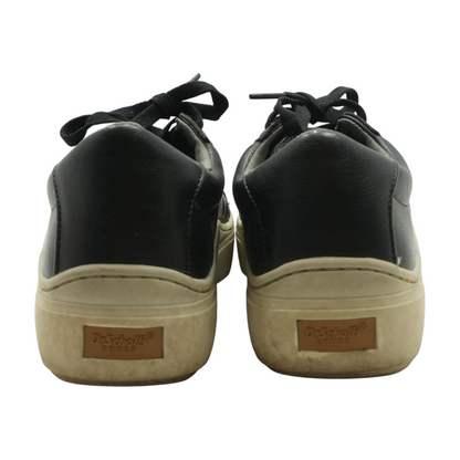 Time Off Low-Top Athletic Shoes