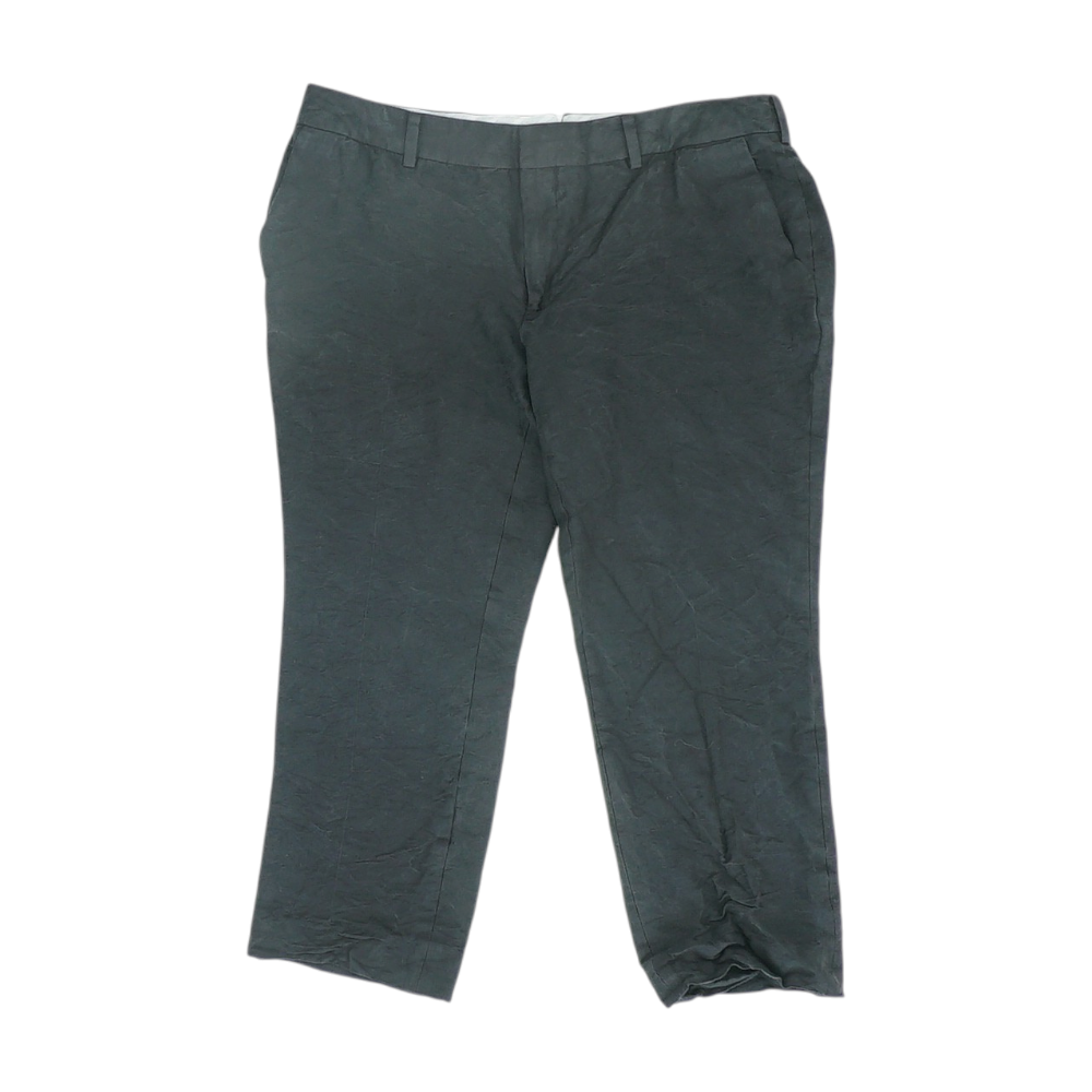 Black Solid Chino Capris