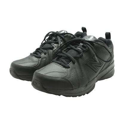 Black Low-Top Athletic Shoes