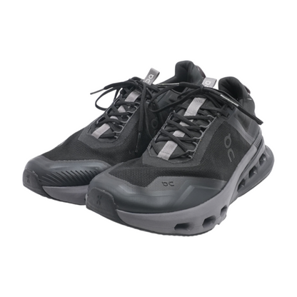 Cloudnova X Low-Top Athletic Shoes