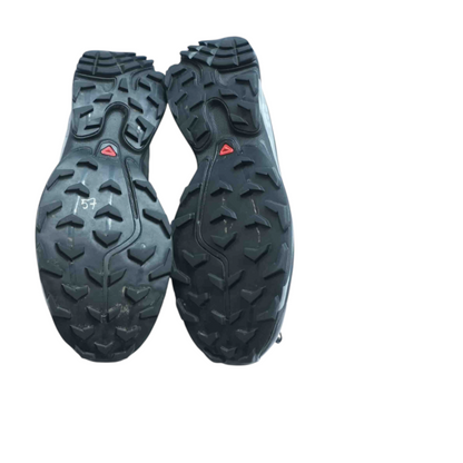 XT-6 Gore-tex Low-Top Athletic Shoes