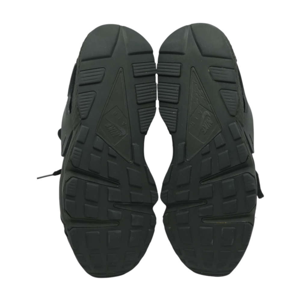 Air Huarache Triple Black Low-Top Athletic Shoes