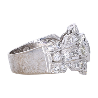 1 1/3 ctw 18K White Gold Diamond Fashion Ring
