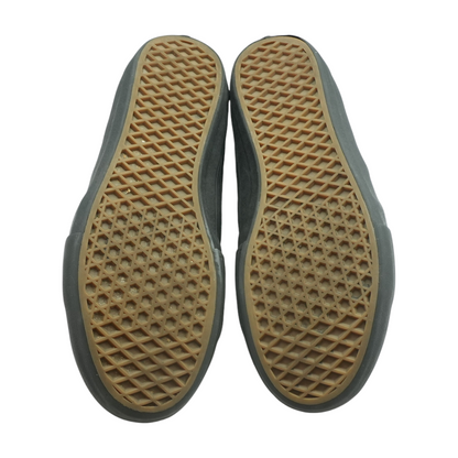 Black High-Top Athletic Shoes