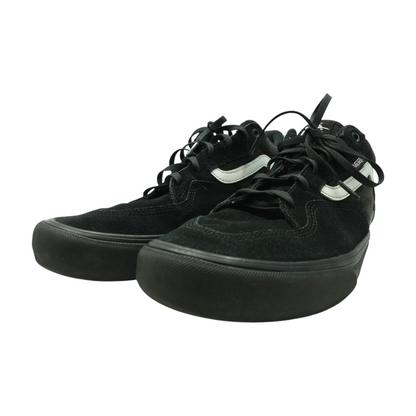 Old School Low-Top Athletic Shoes