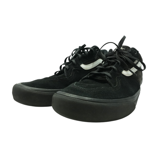 Old School Low-Top Athletic Shoes