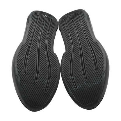 Lightshift Low-Top Athletic Shoes