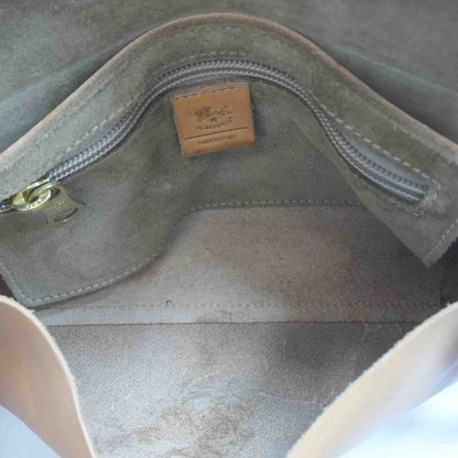 Loop and Closure Crossbody in Vegetable Tanned Leather