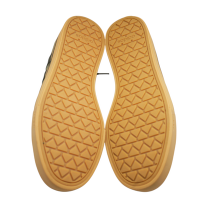 Daily 4.0 Low-Top Athletic Shoes