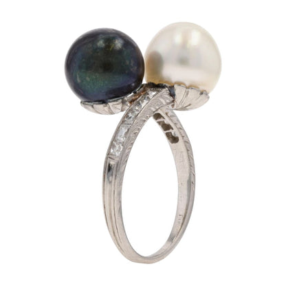 .50 Ct Platinum White And Gray Cultured Pearl With Diamond Accents Cocktail Ring