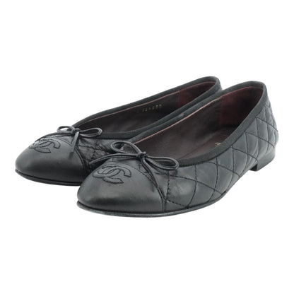 Black Quilted Ballet Flats in Aged Calfskin Leather