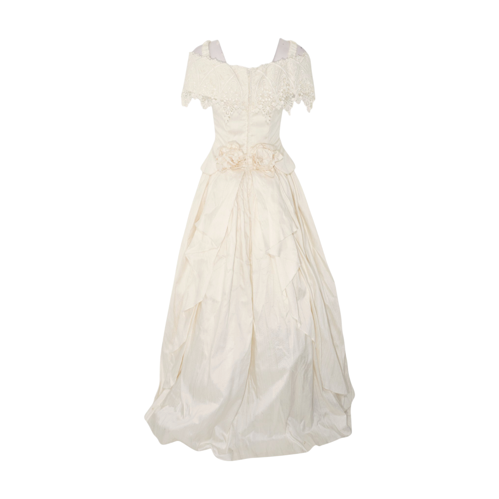 Vintage Ivory Maxi Formal – Unclaimed Baggage