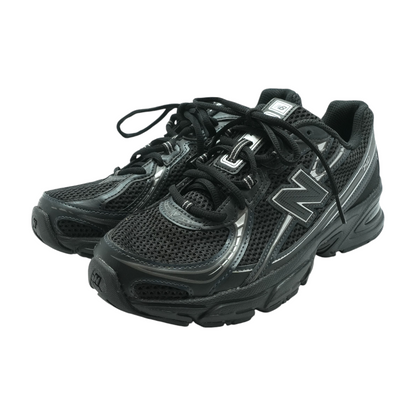 740 Low-Top Athletic Shoes
