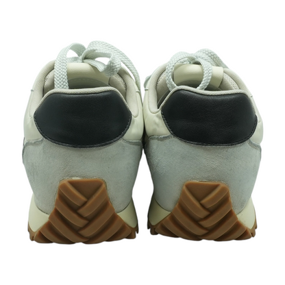 Gray Low-Top Athletic Shoes