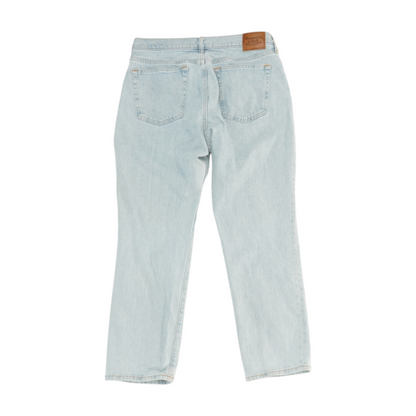 Athletic Jeans