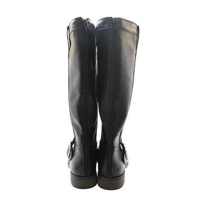 Black Boots
