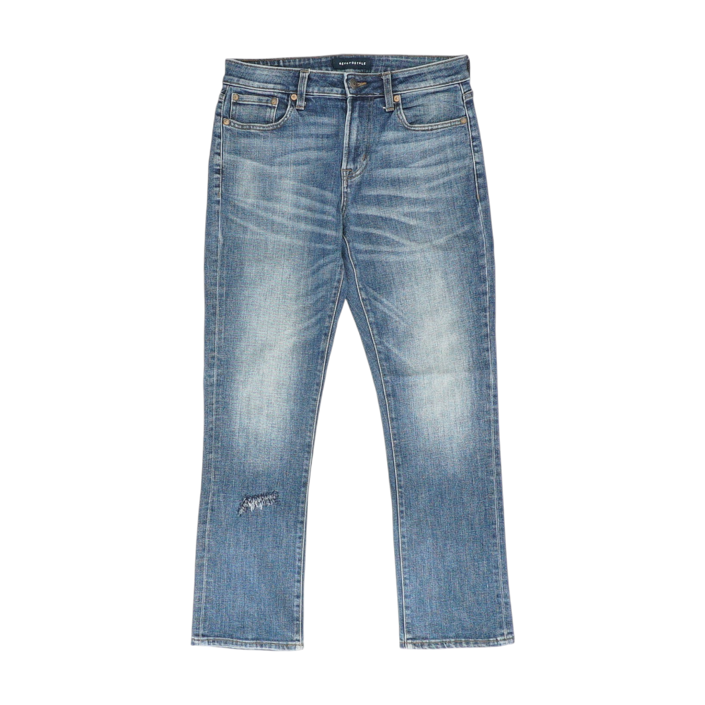 Athletic Jeans