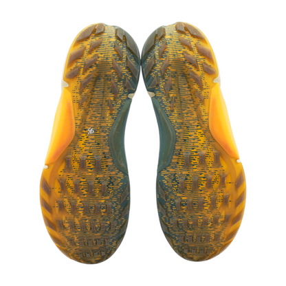 Biom Tour Low-Top Athletic Shoes