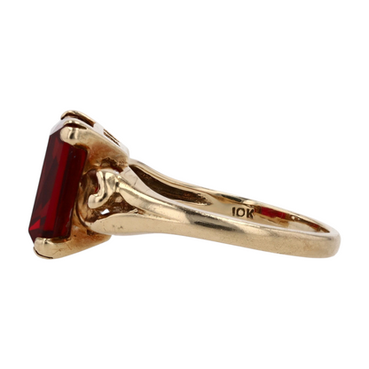 10K Yellow Gold Synthetic Ruby Fashion Ring