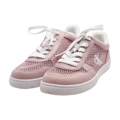 Heyra Low-Top Athletic Shoes