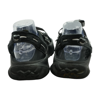 Black Sandals