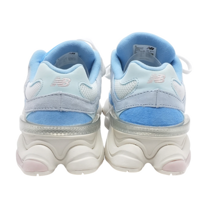 9060 Low-Top Athletic Shoes