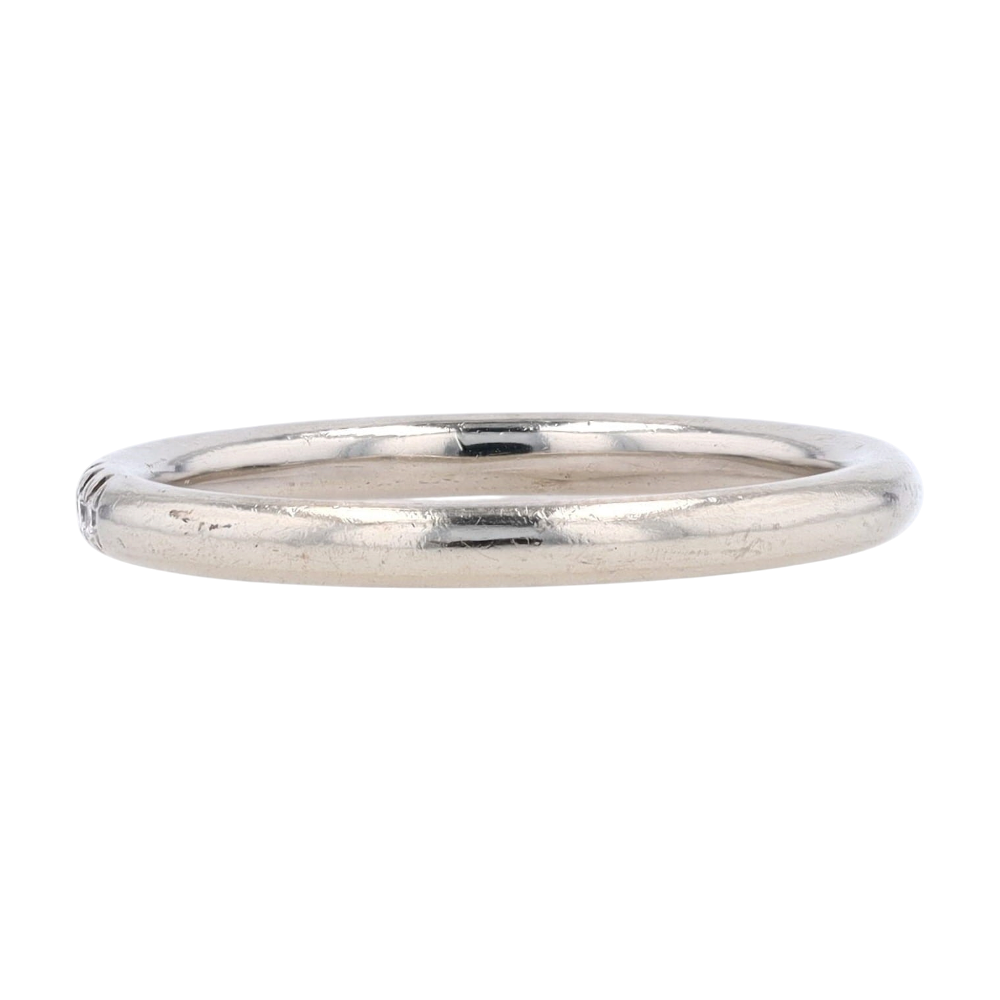 1/8 ctw 14K White Gold Diamond Band