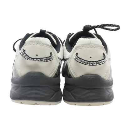 Gel Venture 10 Low-Top Athletic Shoes