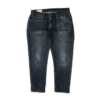 Athletic Jeans