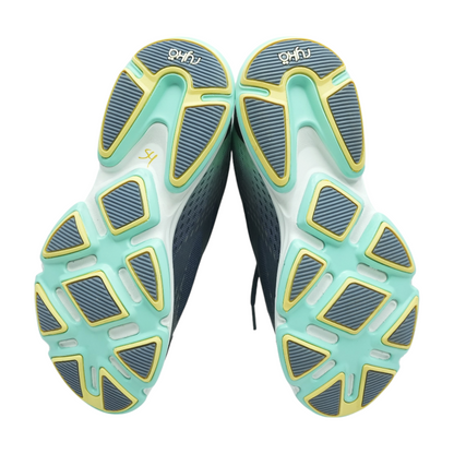 Devotion Plus Low-Top Athletic Shoes
