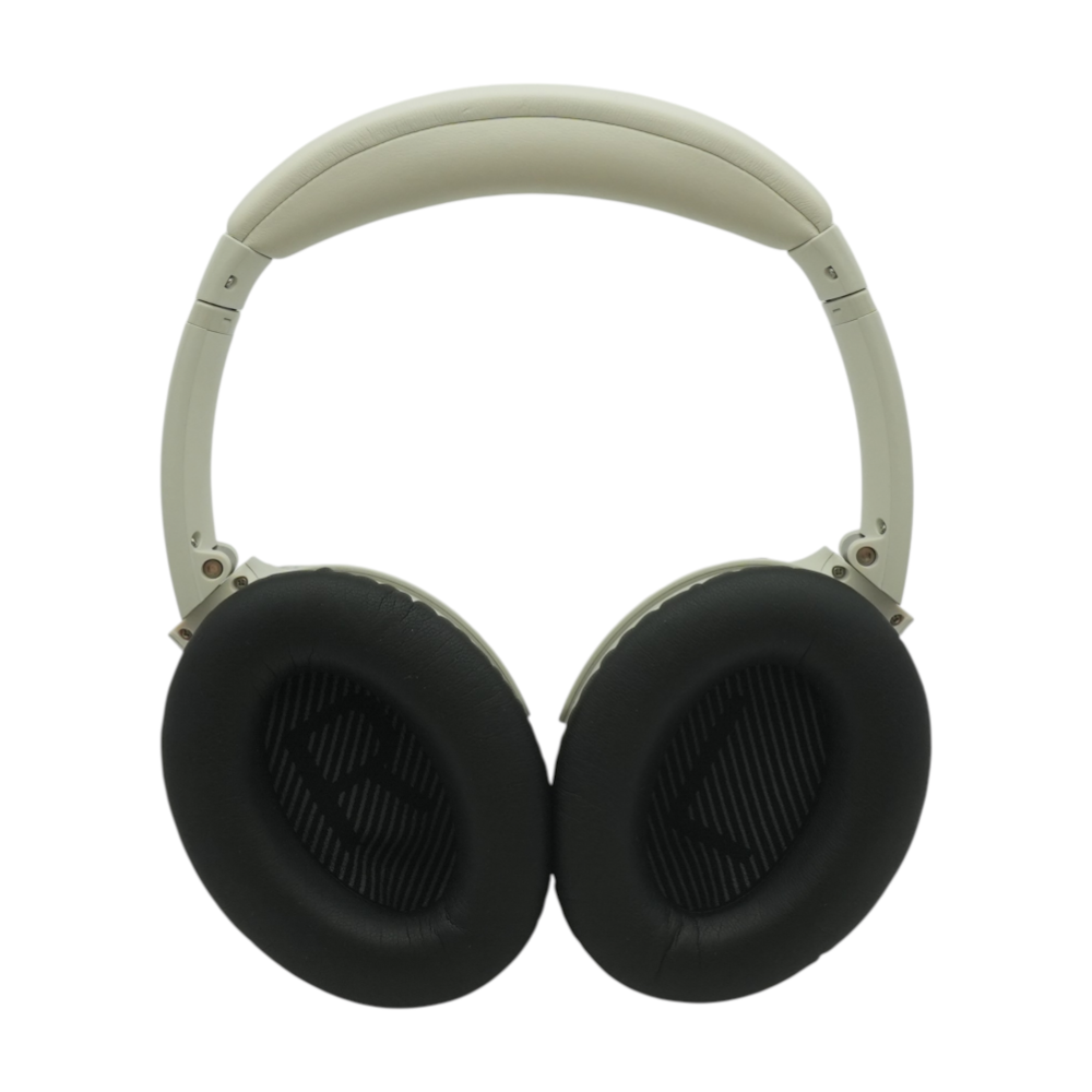 White Smoke QuietComfort 45 Noise Cancelling Headphones With Black Earpads