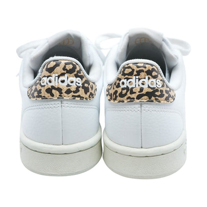White Low Top Athletic Shoes
