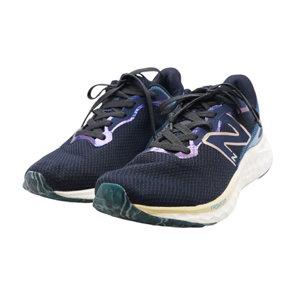 Arishi Low-Top Athletic Shoes
