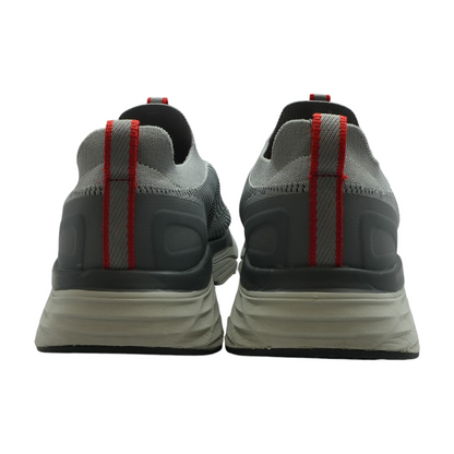 Max Cushioning Elite Low-Top Athletic Shoes