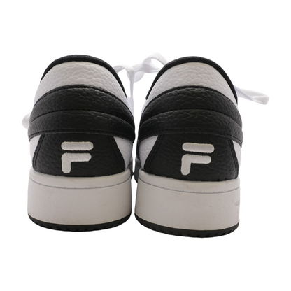 A Low Low-Top Athletic Shoes