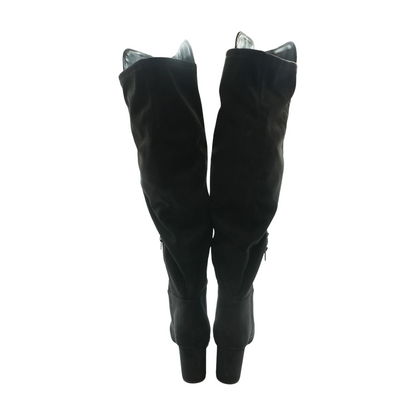 Black Boots