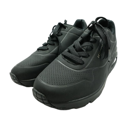 Uno Black Low Top Athletic Shoes