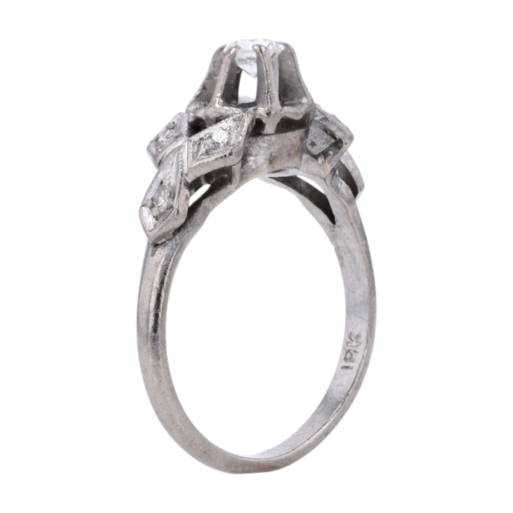 1/6 ctw 18K White Gold Diamond Engagement Ring