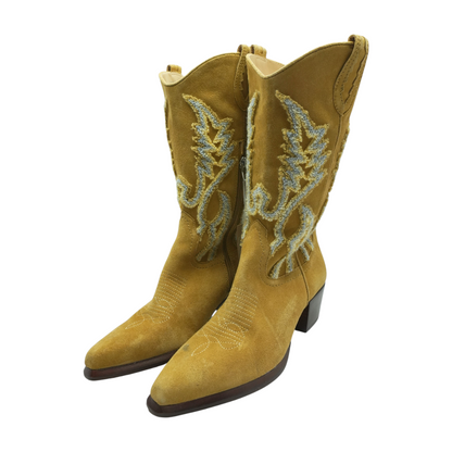 Tan Western Boots