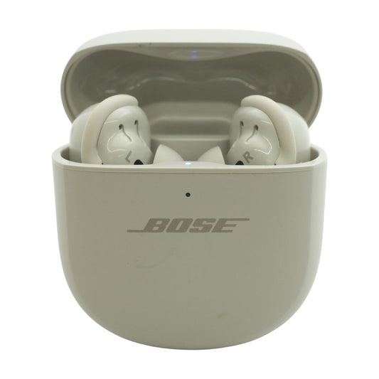 White Smoke QuietComfort Ultra Wireless Noise Cancelling Earbuds