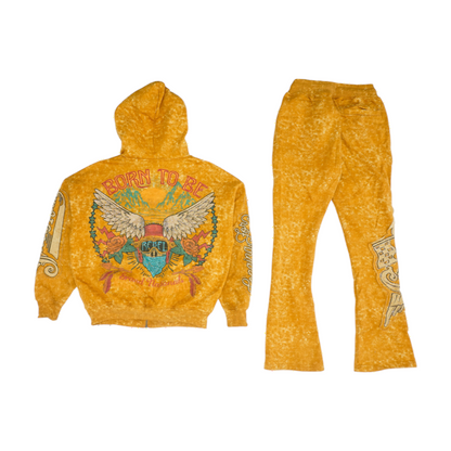 Orange Graphic Active Set
