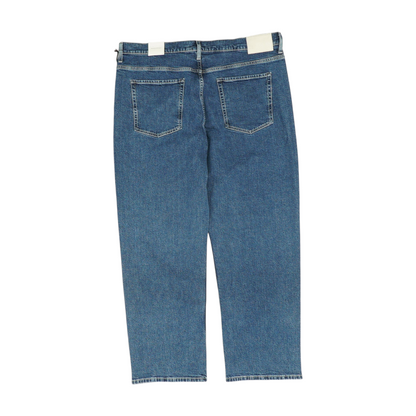 Straight Jeans